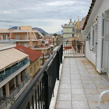 Ρήγας: Όμορφα Στο Μεσολόγγι. Δ2 Leilighet Eksteriør bilde