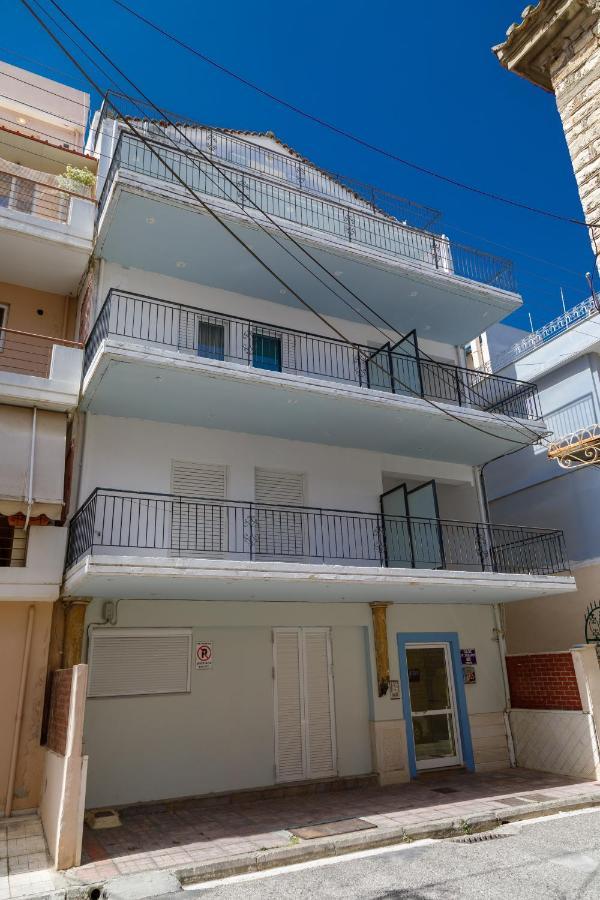 Ρήγας: Όμορφα Στο Μεσολόγγι. Δ2 Leilighet Eksteriør bilde
