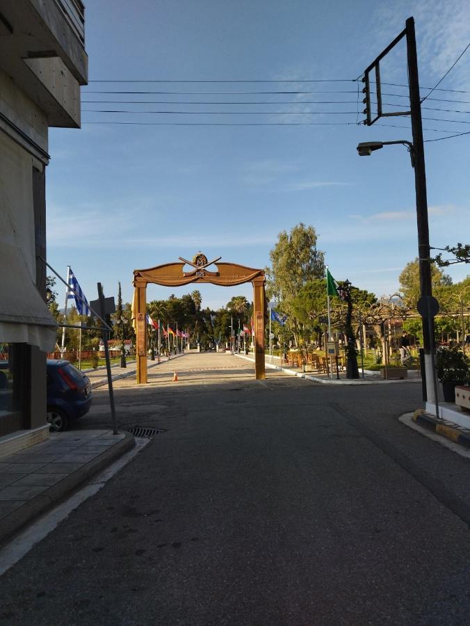 Ρήγας: Όμορφα Στο Μεσολόγγι. Δ2 Leilighet Eksteriør bilde